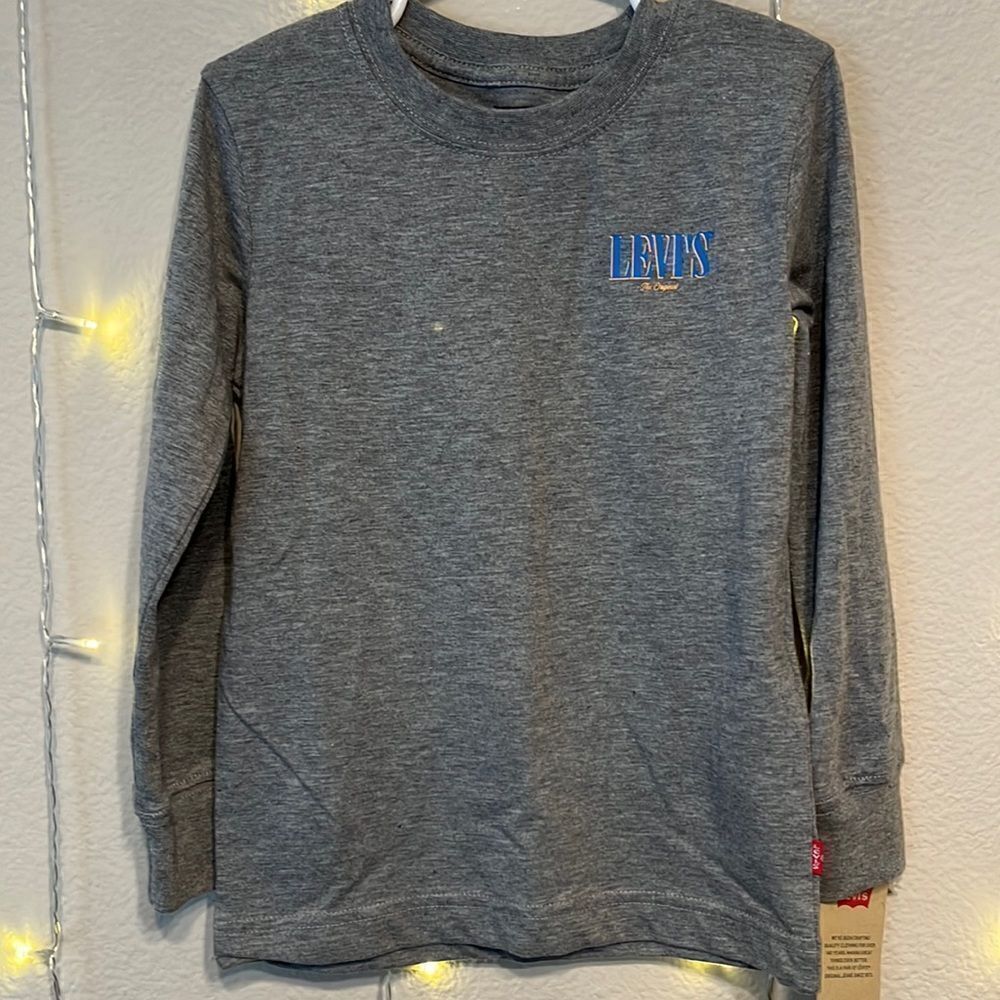 NWT Levi Gray Long Sleeved T-shirt, Size Youth Small